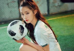 关晓彤娱乐吃瓜图片高清,高清美照曝光，网友热议