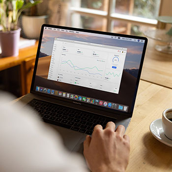 娱乐吃瓜台词,揭秘明星幕后吃瓜大揭秘