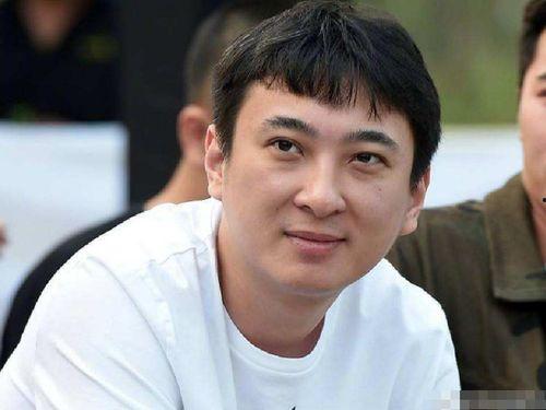娱乐圈演员吃瓜,揭秘明星幕后吃瓜大揭秘